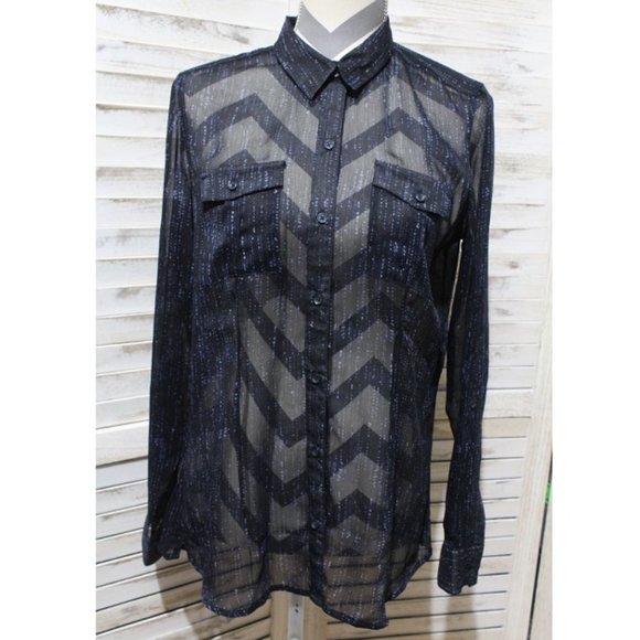 Eddie Bauer button up top (663) 🪺 - Picture 1 of 9